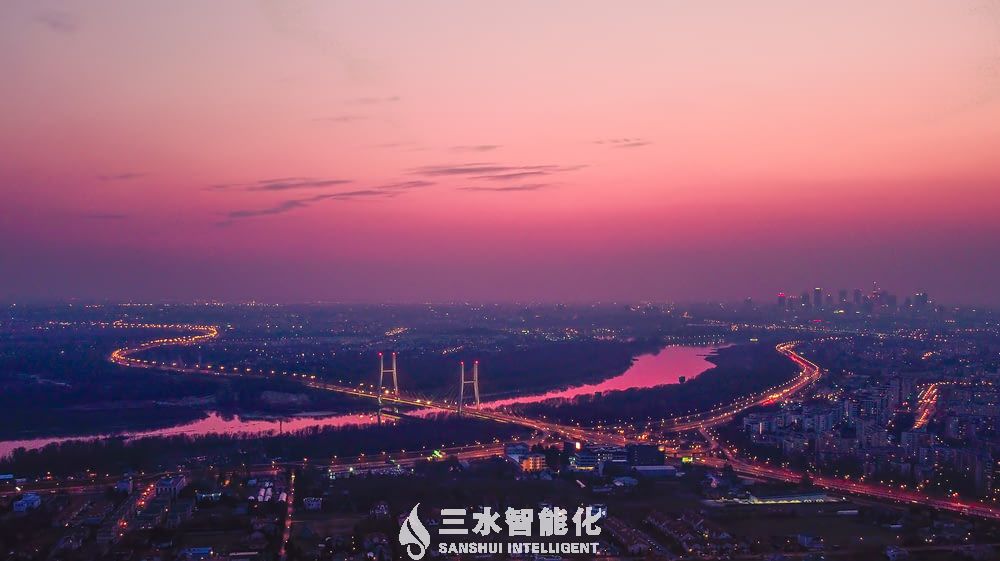 节能监测系统抓好能源、工业、建筑等领域节能降碳工作(图1) city skyline during night time.jpg
