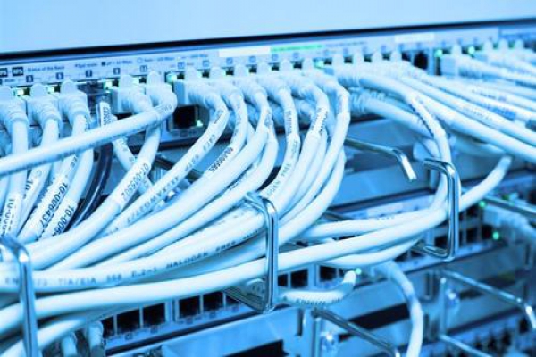 智慧能源管理平台技术架构与实现