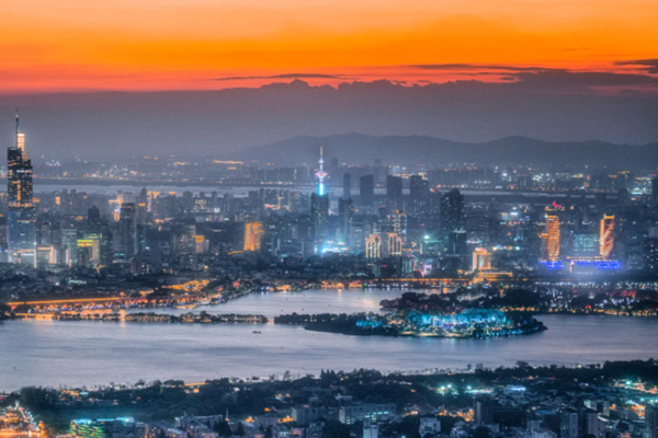 能耗双控:面对绿色与增长两个重要目标,鱼与熊掌如何兼得?(图1) 能耗双控:面对绿色与增长两个重要目标,鱼与熊掌如何兼得?(图1)